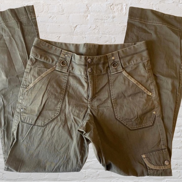 Athleta Olive Green Cargo Pants Size 8 - Picture 2 of 8
